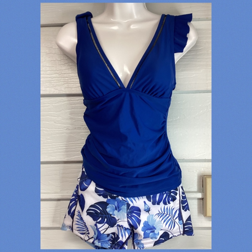 Royal Blue V-Neck Tankini Top with Floral Swim Shorts.49